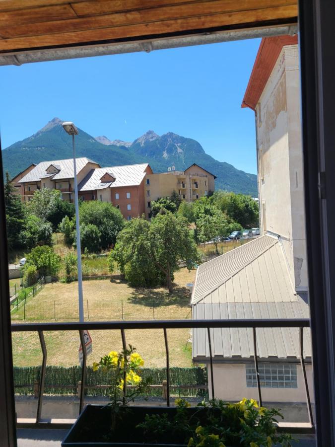 Hotel De La Gare Briancon  Ngoại thất bức ảnh